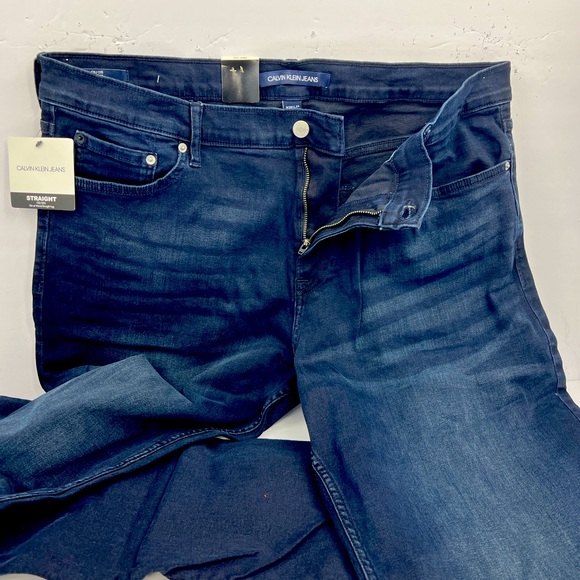 CALVIN KLEIN JEANS, STRAIGHT LEG, BLUE JEANS, STRETCH, SITS AT WAIST, 38W, 34L - Picture 3 of 15